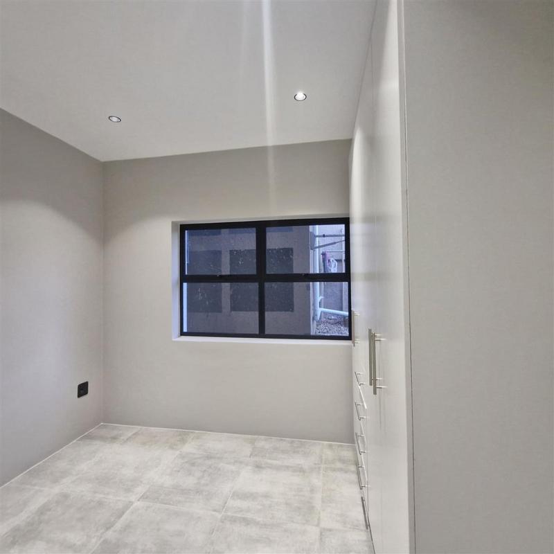 3 Bedroom Property for Sale in Island View Western Cape